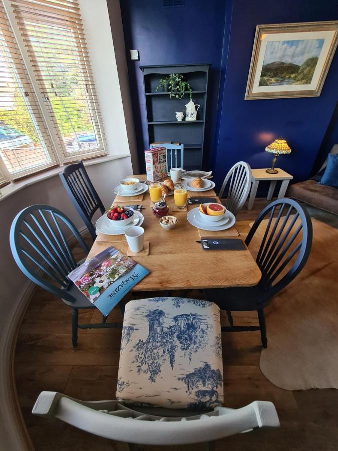 Rumer Hill House A Unique Boutique Styled Place To Stay In Cannock Close To A5 The Mcarthur Glen Outlet Great Wyrley Buitenkant foto